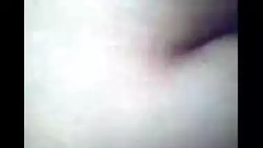 Fsiblog – Hot paki bhabi Nazia first time on cam mms