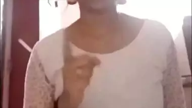 Desi Girl Showing Her Boobs and Pussy Part 1