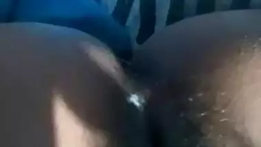 Desi village lover fucking outdoor with her bf