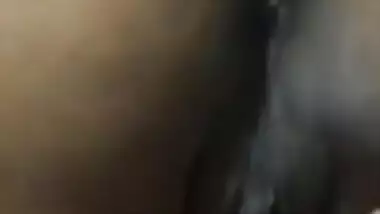 Desi girl receives sex pleasure exposing her XXX bottom on camera