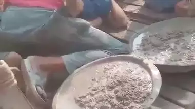 Labour fucking village girl during house construction
