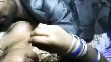 Bhojpuri kissing song shooting