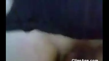 Indian girl Ritu stripping and sucking lund of her lover MMS