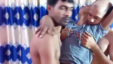 Bisexual stepbrother fucks YAUNGER couple joining husband Deshi couple Sex threesome