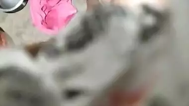 Neighbor bhabhi Complete bath vids part 3