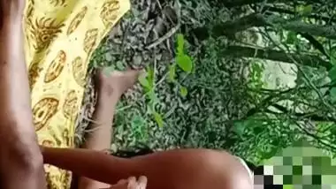 Desi Couple OutDoor Fucked