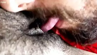 Desi Wife Pussy Eating