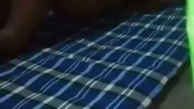 Desi dude records XXX coupling with Bangladeshi wife on amateur cam