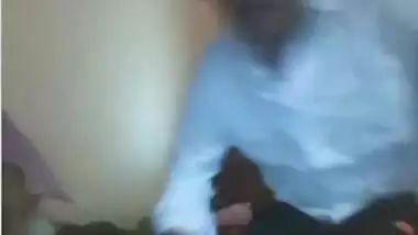 Indian newly wed bhabhi sucking her servant dick after lunch