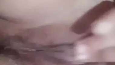 Beautiful Desi bhabhi Showing Boobs And Pussy