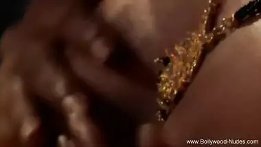 ???? An Arousing Dance With Bollywood Dancing Gracefully
