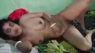 Horny Indian lady enjoying sexual fun