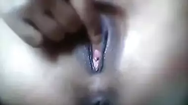 Unsatisfied village teen Bhabhi self masturbating videos for devar part 5