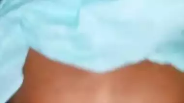 SriLankan couple night sex video to ignite your sex mood