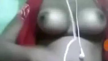 Desi Beautiful Girl Showing Her Boob on Imo video call-1