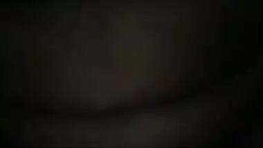 Big boobs desi girlfriend saying niche chodho