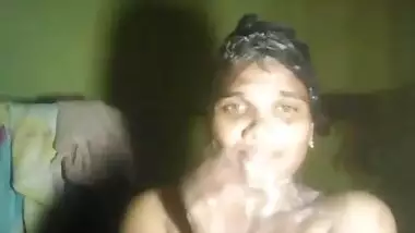Village bhabi bathing