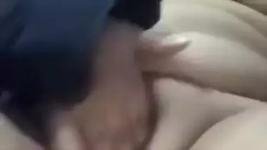 Beautiful Chubby wife Pussy Fingering