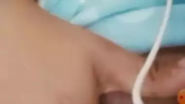Bangladeshi Bhabhi Boobs and Pussy Exposure