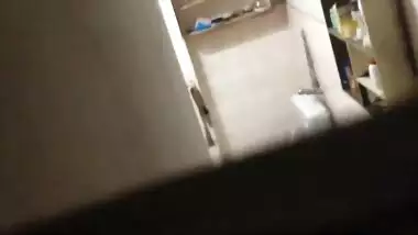 Tricky boy sneakily films Indian neighbor soaping XXX assets in bath