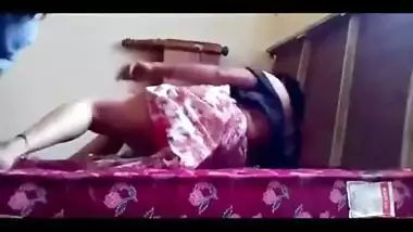 Tamil mature lady’s home made sex