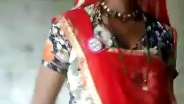 Hot Girl Weraing Cloths New MMS