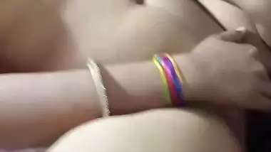 Hubby records sexy wife nude video