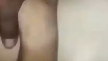 MMS video of XXX sized dick fucking teen Desi girl in mouth and pussy