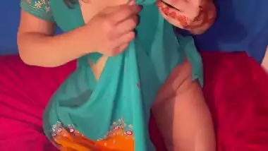 Sexy Desi Indian Babe Smokes Weed For The First Time!