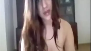 Huge Boobs In Cute Lajpat Nagar Delhi Girl Shows Boobs On Webcam