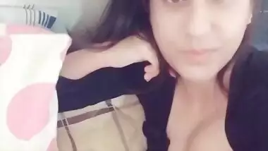 Beautiful Paki Girl Boob Pressed By Lover