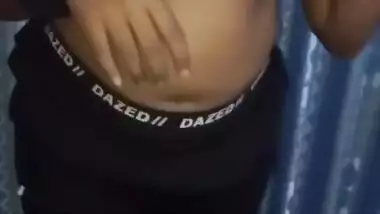 Sri Lankan And Indian Aunty In Sanduni New Leaked.. සිගරට් ගහන එක Leaked