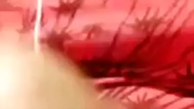 Desire to flash boobs fills the Indian woman during the video call