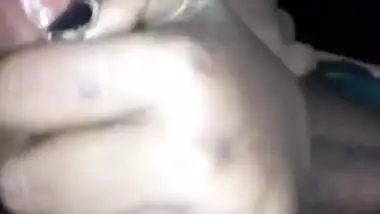 Desi fatty girl suck her bf dick