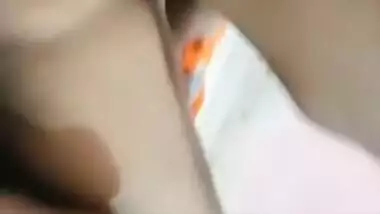 Live home sex video with sexy wifeâ€™s nude pussy show