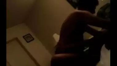 Sexy Pune Office Girlfriend Gives Blowjob To Colleague Before Sex