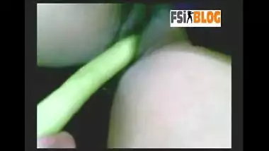 Indian college girl masturbate with brinjal