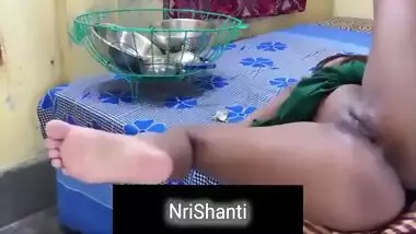 New Pornstars - Bartan Bechne Ai Thi Madrchod Ne Gand Mar Li Clear Hindi Tal