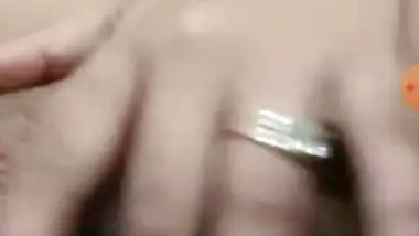 Chubby nude college girl on video call viral chat