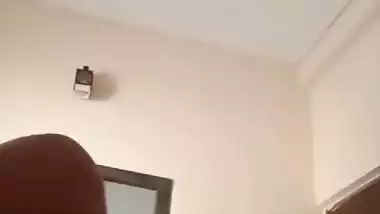 MMS sex of a man fucking his lover in the hotel