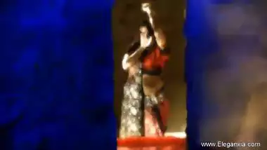 Excellent Erotic Movements From India